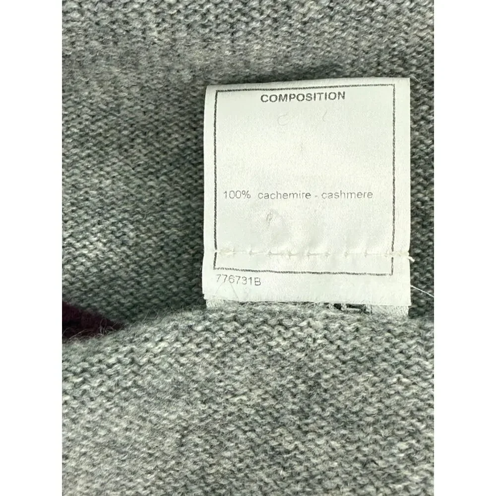 Chanel 2007A Grey and Purple Cashmere Beaded Crest Detail V Neck Sweater